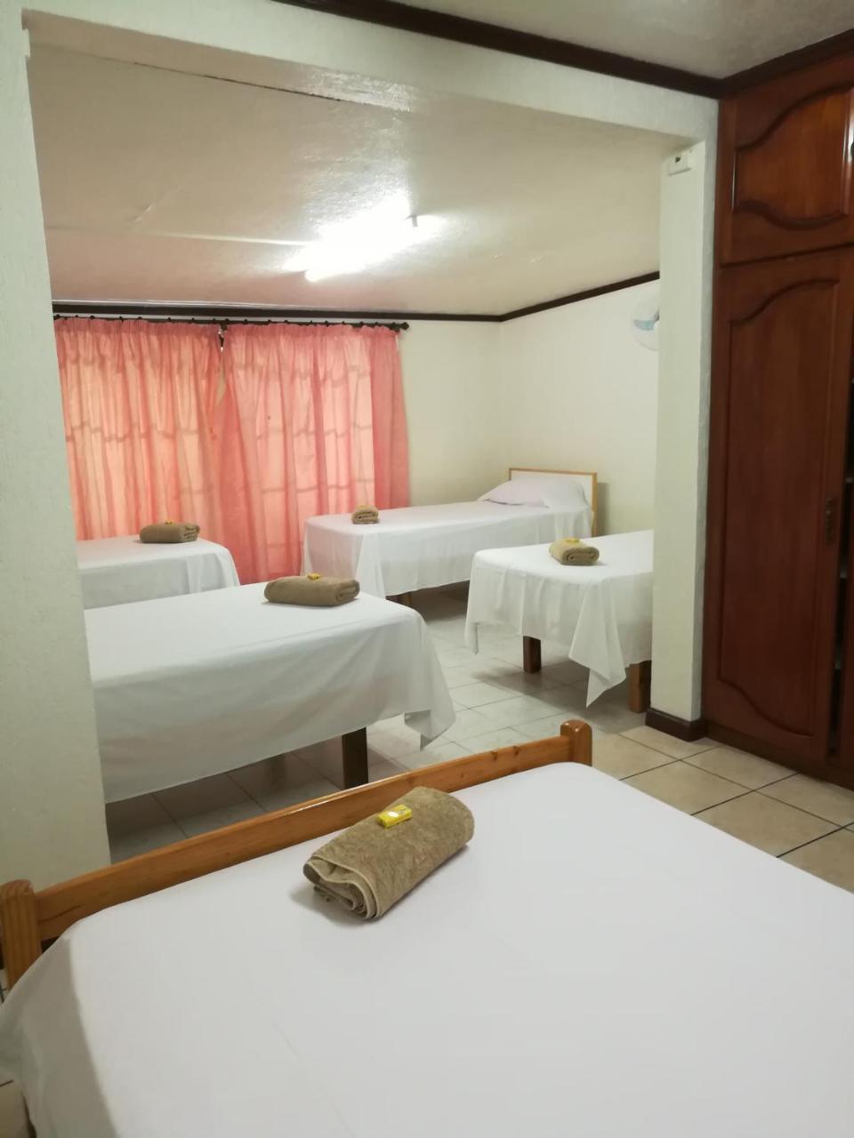 Ahitea Lodge Papeete Kültér fotó